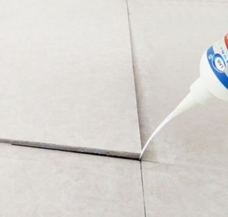 黑河瓷砖空鼓维修公司分享卫生间瓷砖脱落的原因可能有以下几点